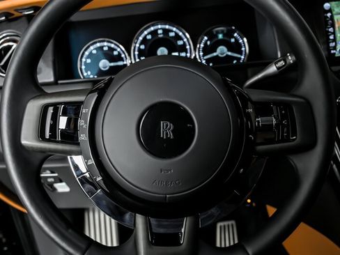 Used 2022 Rolls-Royce Cullinan AWD/4WD image 29