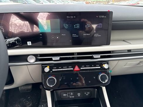 New 2026 Hyundai Tucson SEL image 17