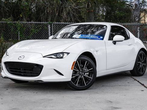 Used 2025 MAZDA MX-5 Miata RF Grand Touring image 14