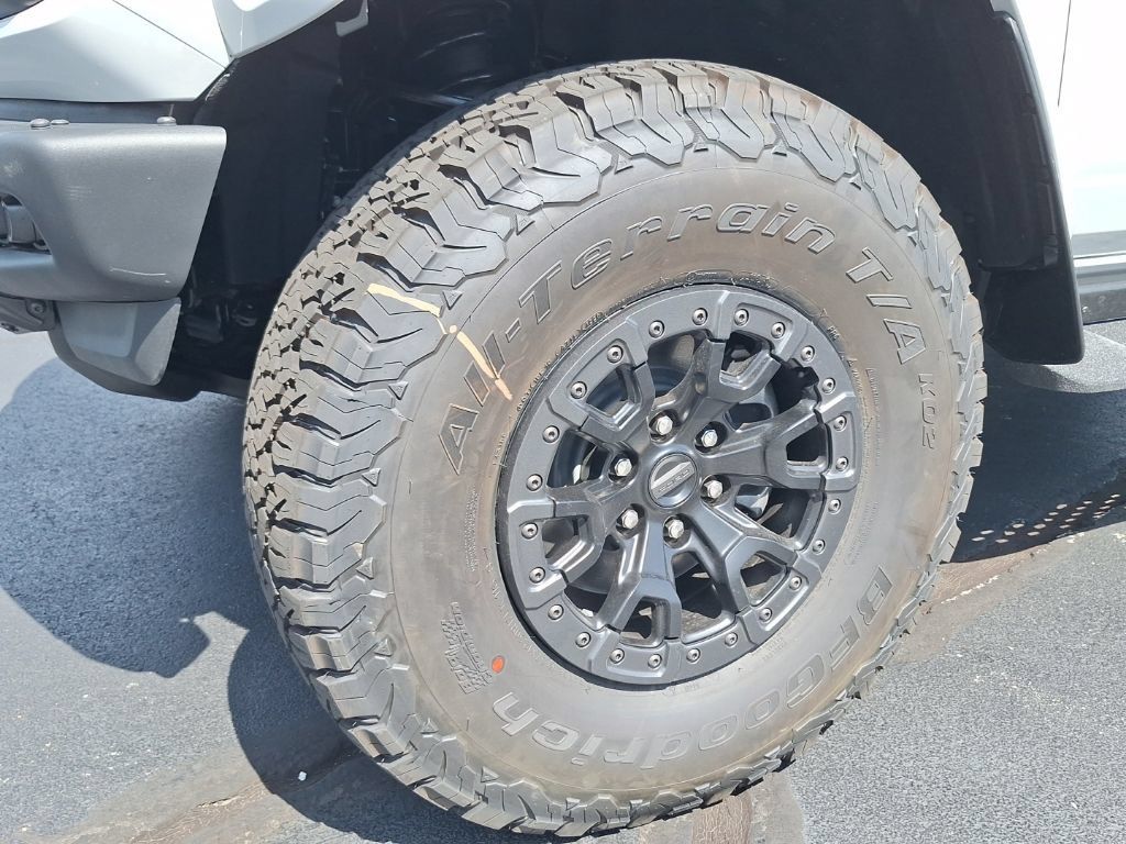 New 2026 Ford Bronco Raptor AWD/4WD image 30