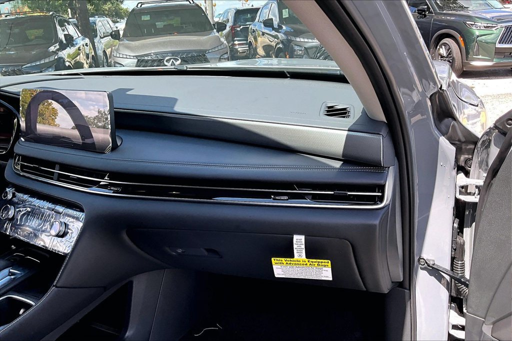 New 2027 INFINITI QX60 Luxe FWD image 33
