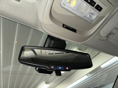 Used 2019 Chevrolet Colorado LT w/ LT Convenience Package image 16