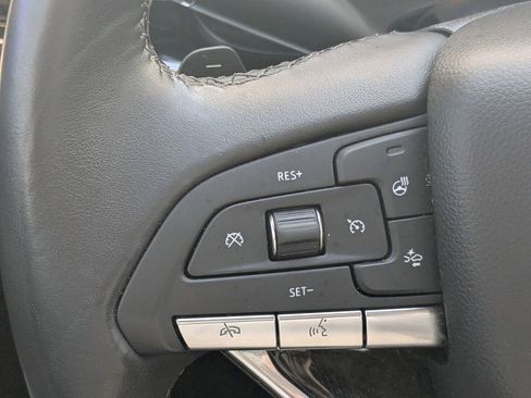 Used 2022 Cadillac XT6 Premium Luxury image 26