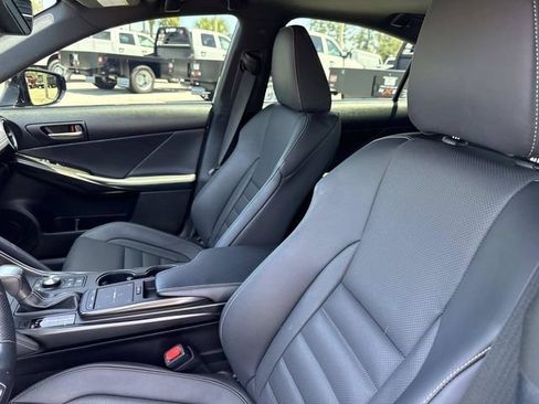 Used 2022 Lexus IS 350 F Sport w/ Dynamic Handling Package RWD image 20