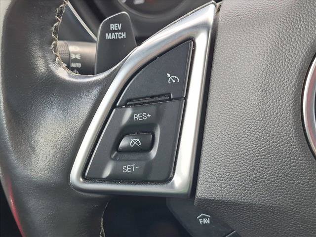 Used 2021 Chevrolet Camaro LT RWD image 16