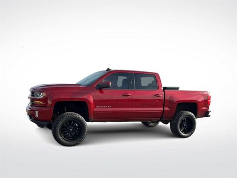 Used 2018 Chevrolet Silverado 1500 LT w/ All Star Edition image 5