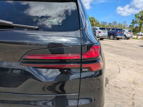 Used 2024 BMW X5 sDrive40i RWD image 11