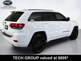 Used 2022 Jeep Grand Cherokee Laredo X AWD/4WD video 3