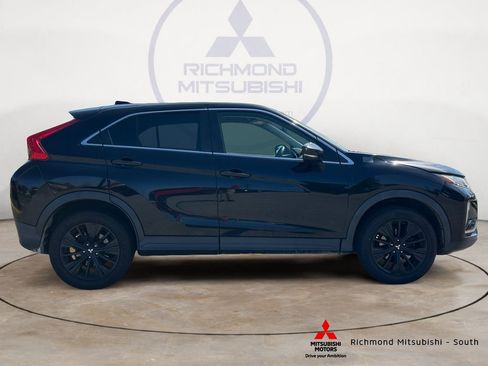 Used 2019 Mitsubishi Eclipse Cross LE AWD/4WD image 2