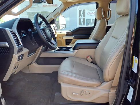 Used 2017 Ford F350 Lariat AWD/4WD image 16