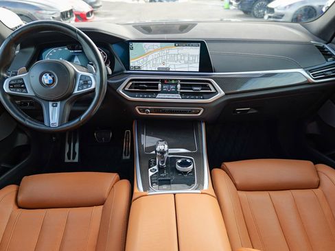 Used 2022 BMW X5 M50i w/ Executive Package image 43