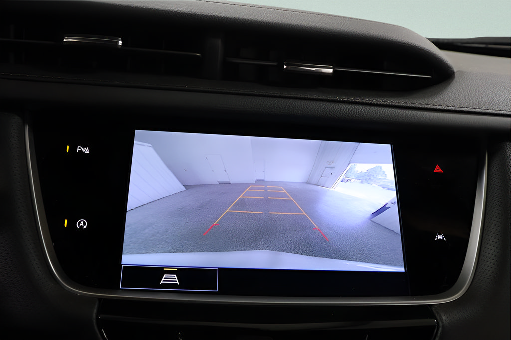 Used 2024 Cadillac XT6 Luxury w/ LPO, Floor Liner Package AWD/4WD image 16