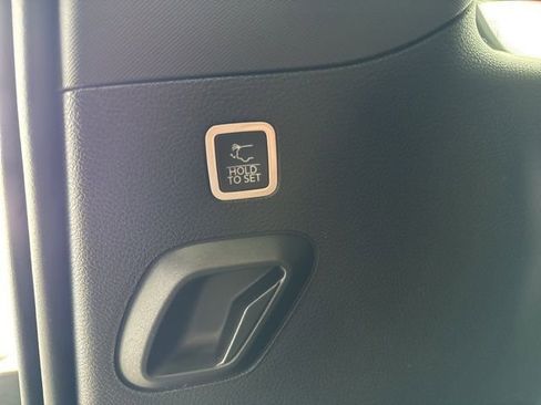 New 2026 Jeep Grand Wagoneer Limited image 10