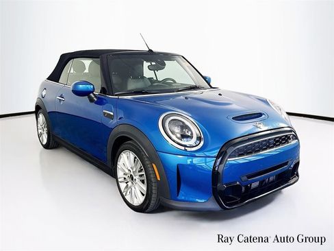 Used 2022 MINI Cooper S FWD image 1