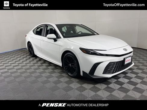 Certified 2025 Toyota Camry SE image 15