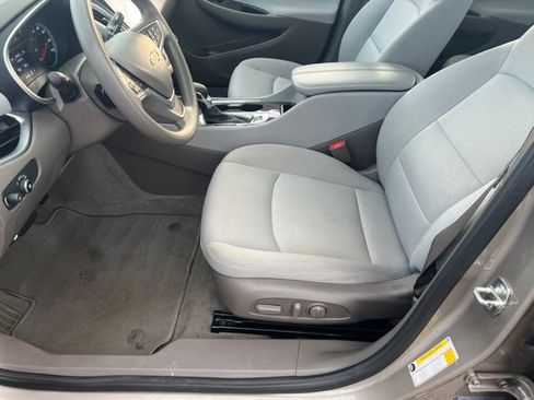 Used 2023 Chevrolet Malibu LT FWD image 15