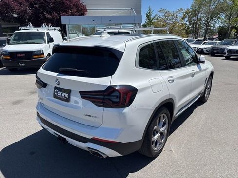 Used 2022 BMW X3 xDrive30i w/ Premium Package AWD/4WD image 9