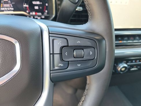 Used 2024 GMC Sierra 1500 SLE w/ Preferred Package AWD/4WD image 24