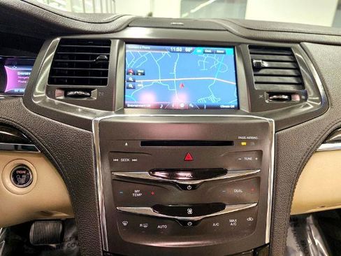 Used 2014 Lincoln MKS AWD w/ Equipment Group 101A image 17