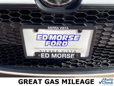 Used 2021 Toyota Corolla LE image 36