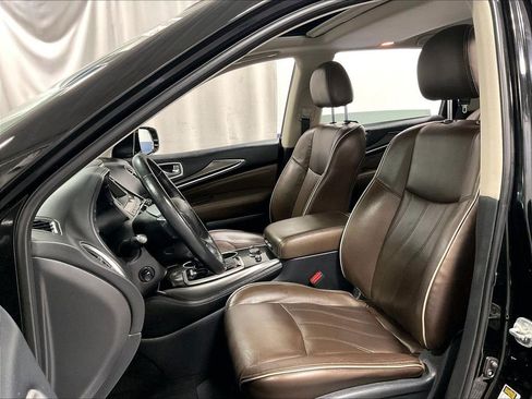 Used 2019 INFINITI QX60 Luxe w/ Essential Package AWD/4WD image 10