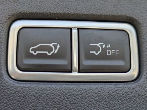 Used 2025 Kia Sorento SX Prestige image 13