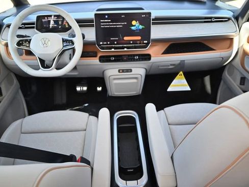 New 2025 Volkswagen ID. Buzz 1st Edition AWD/4WD image 7