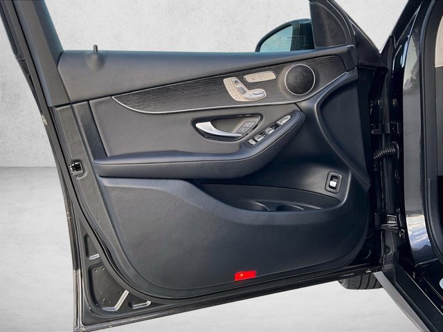 Certified 2021 Mercedes-Benz GLC 300 image 18