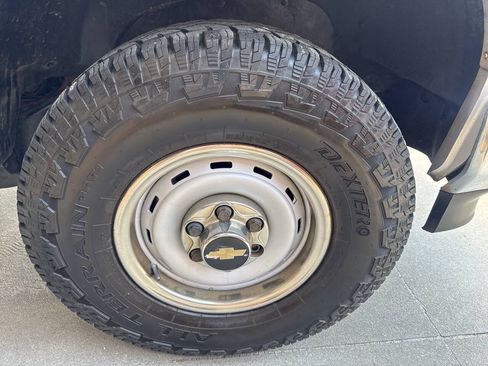 Used 1992 Chevrolet Silverado 2500 4x4 Extended Cab image 24
