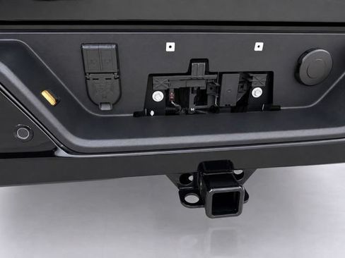 Certified 2025 Chevrolet Silverado 1500 RST w/ Convenience Package II AWD/4WD image 9