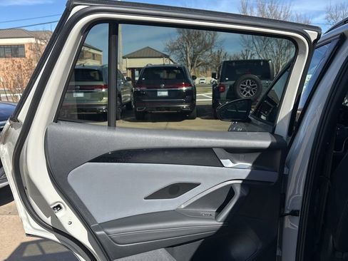 New 2026 Volkswagen Tiguan SE R-Line image 14