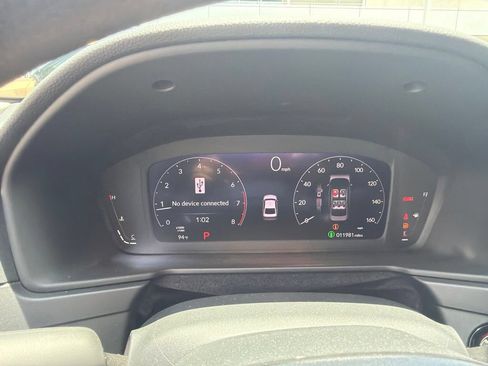 Used 2025 Honda Accord SE image 5