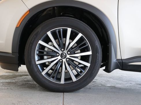 Certified 2025 INFINITI QX60 Sensory w/ Vision Package image 52