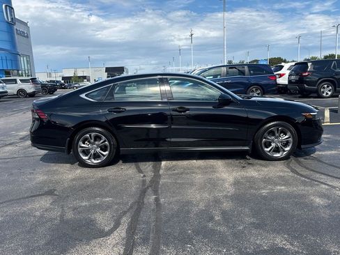 Used 2024 Honda Accord EX image 12