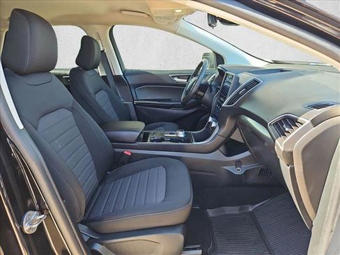 Used 2022 Ford Edge SE image 20