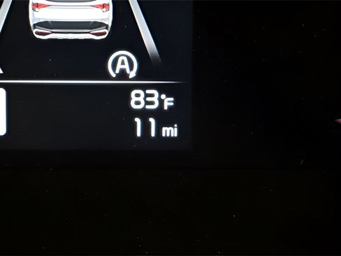 Used 2024 Kia Sportage X-Line w/ X-Line Premium Package image 19