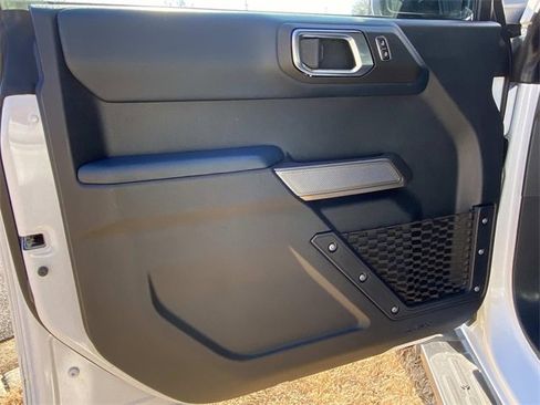 Certified 2023 Ford Bronco Outer Banks image 16
