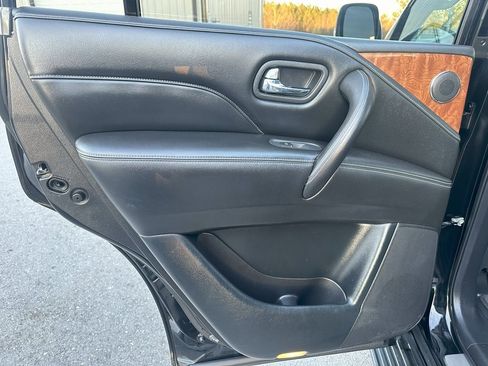 Used 2019 INFINITI QX80 Luxe w/ Proassist Package image 39