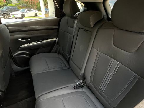Used 2025 Hyundai Tucson SEL FWD image 23