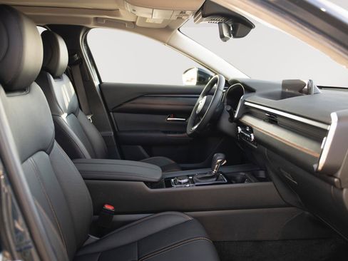 Used 2025 MAZDA CX-50 AWD 2.5 S w/ Weather Package image 18