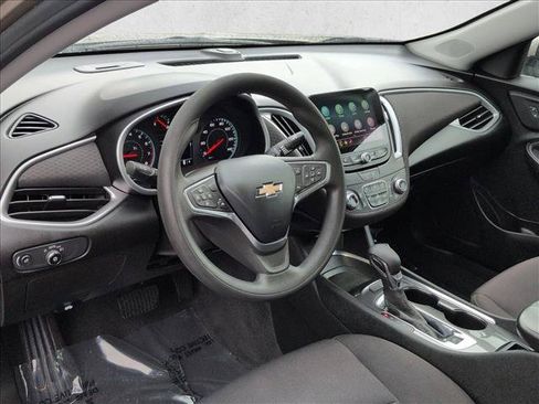 Used 2023 Chevrolet Malibu LT FWD image 10