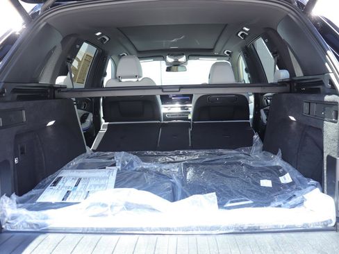 Used 2026 BMW X5 sDrive40i w/ Premium Package RWD image 15