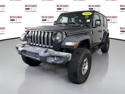 Used 2018 Jeep Wrangler Unlimited Sport S AWD/4WD image 4