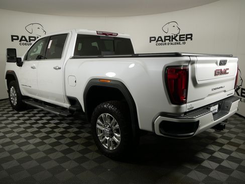 Used 2021 GMC Sierra 3500 Denali w/ Denali Ultimate Package AWD/4WD image 7