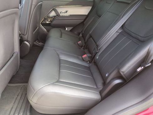 Used 2025 Land Rover Range Rover Sport S image 15