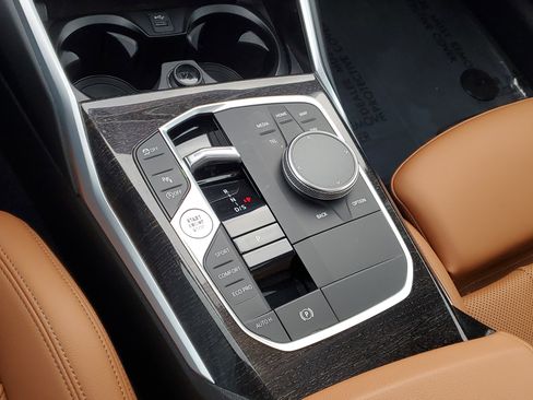 Certified 2023 BMW 330i xDrive Sedan w/ Premium Package image 20