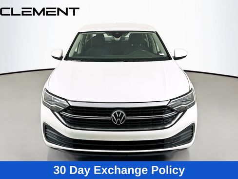 Used 2024 Volkswagen Jetta S FWD image 3