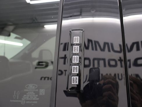 Used 2024 Ford F250 XLT w/ Tremor Off-Road Package image 39