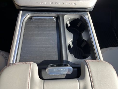 Used 2025 Ford Expedition Max Active image 21