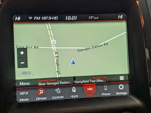 Used 2018 Dodge Durango SRT w/ SRT Interior Appearance Group image 31